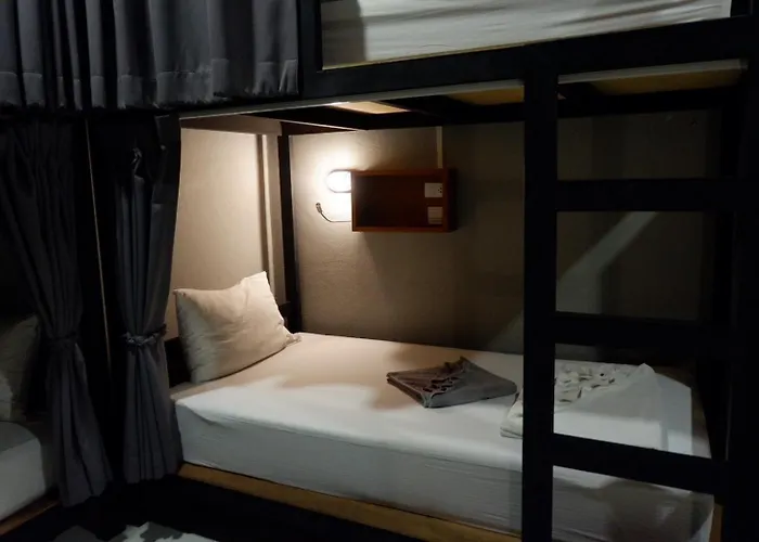 Leisure Hostel