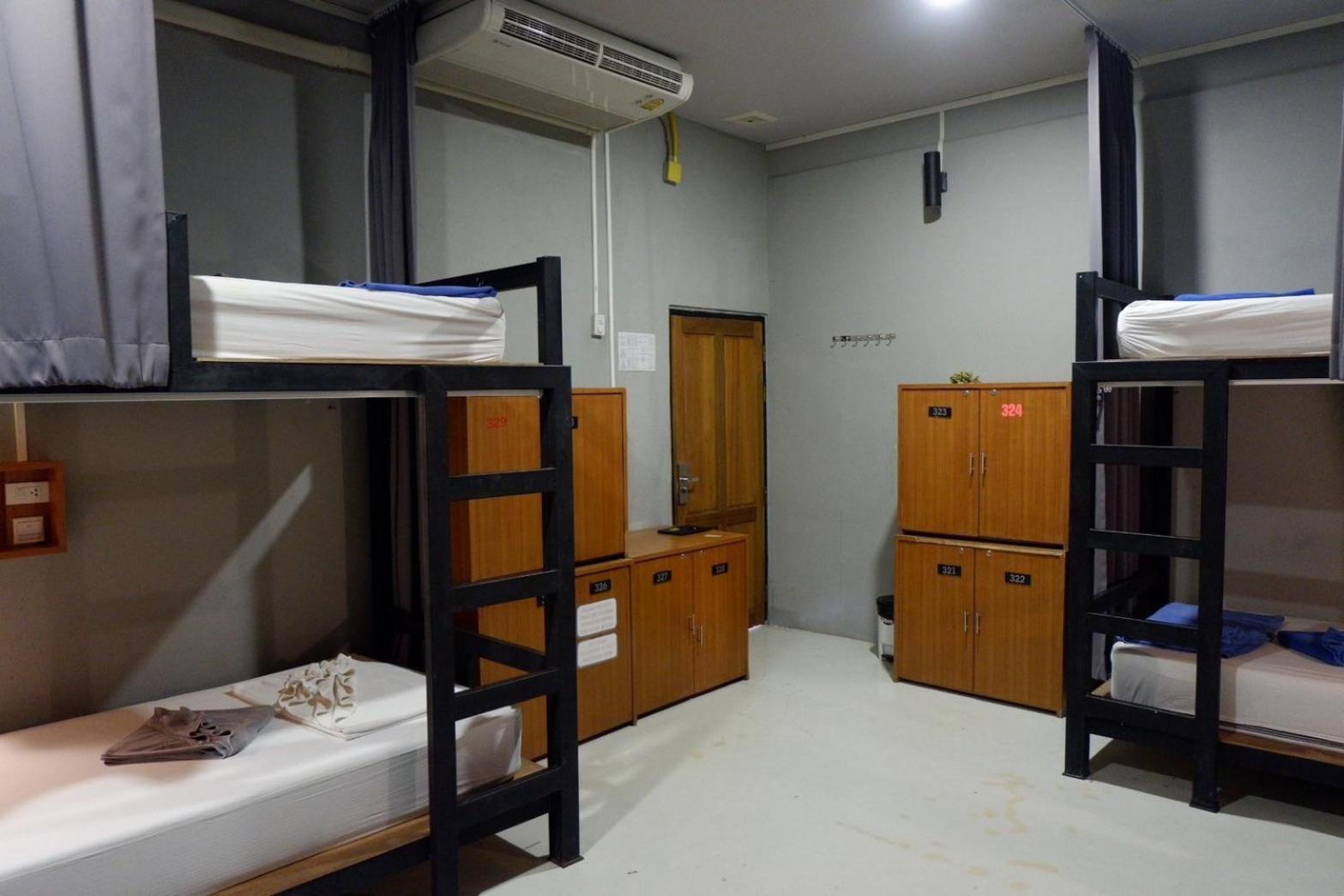 Hostel Leisure *