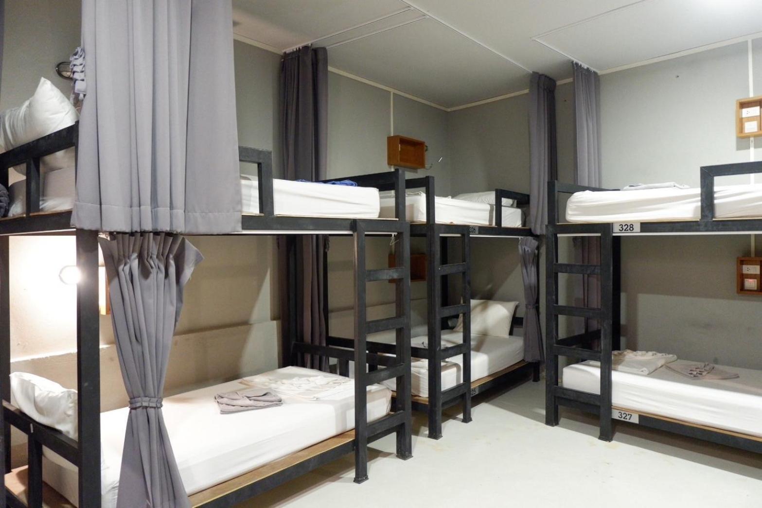 Leisure Hostel